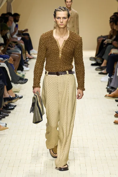 Look 47